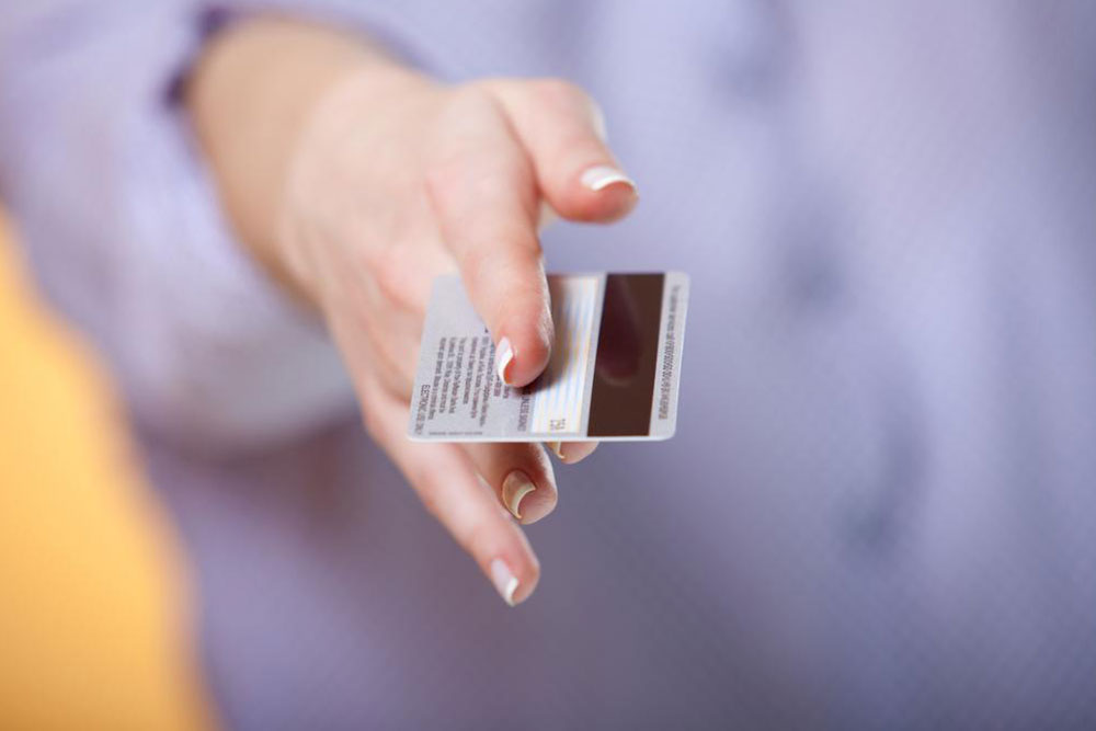 4 credit card processing services tailormade for small businesses