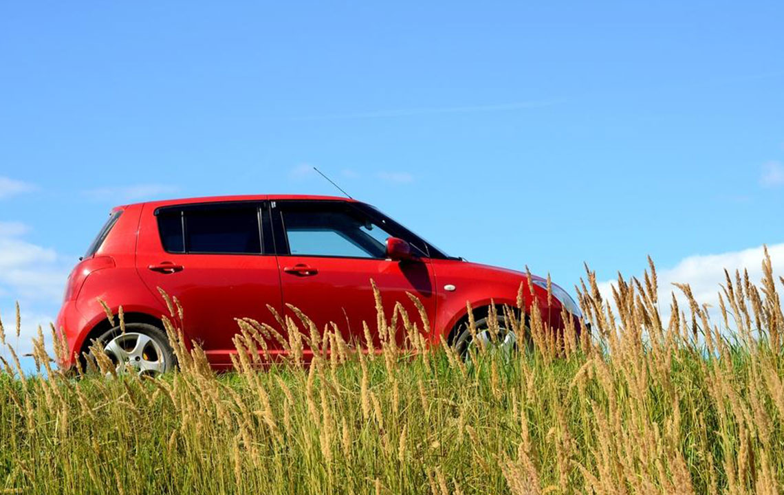 3 popular compact cars