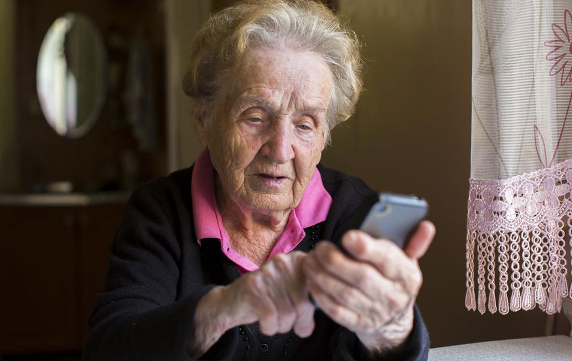 Importance of senior cell phones