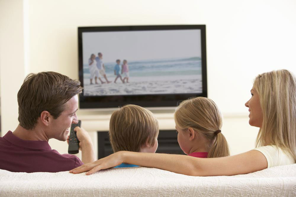 How to pick the right 80-Inch TV for your living room