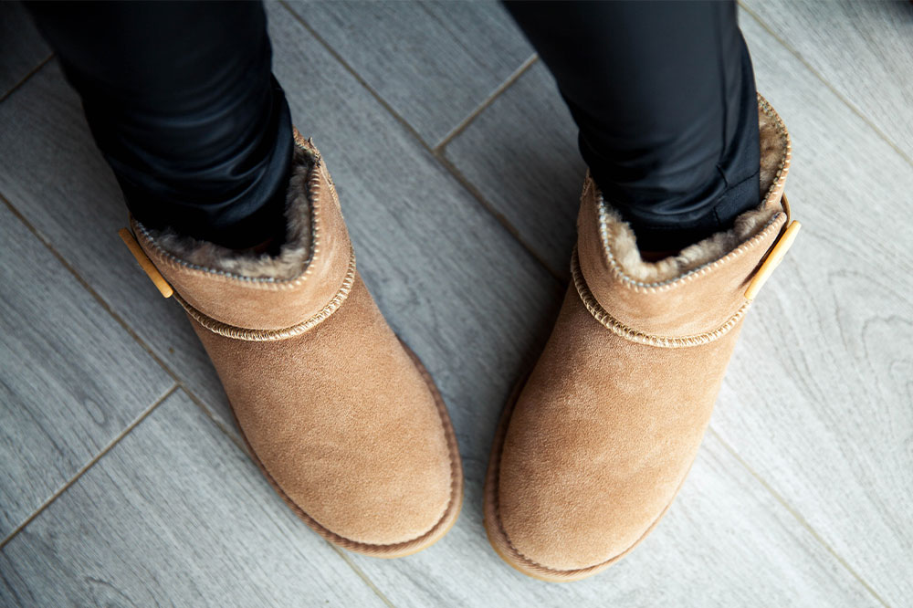 Top 9 Retailers that Offer Cyber Monday Deals on UGG Boots